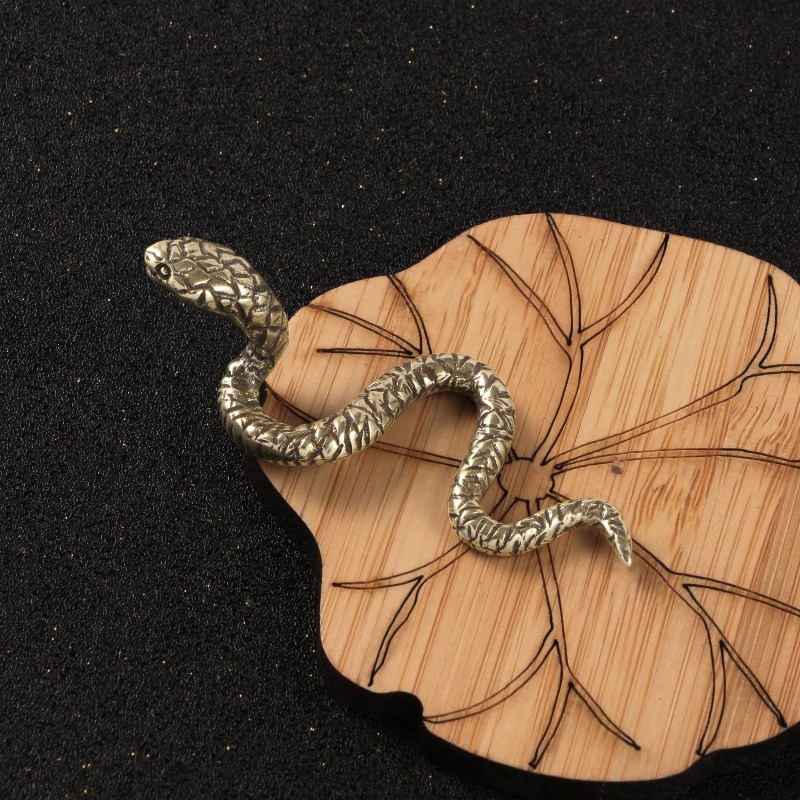 1 PC Solid Brass Carved Cobra  - Vintage Collectible Christmas Ornaments ulasan dan harga