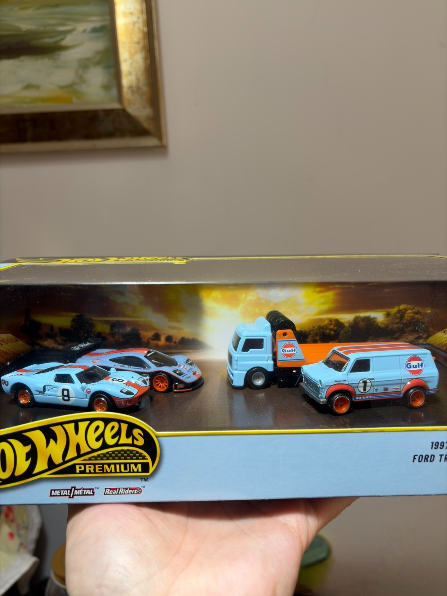 New Hot Wheels Le Mans Garage  - Vintage Collectible Toy Cars ulasan dan harga