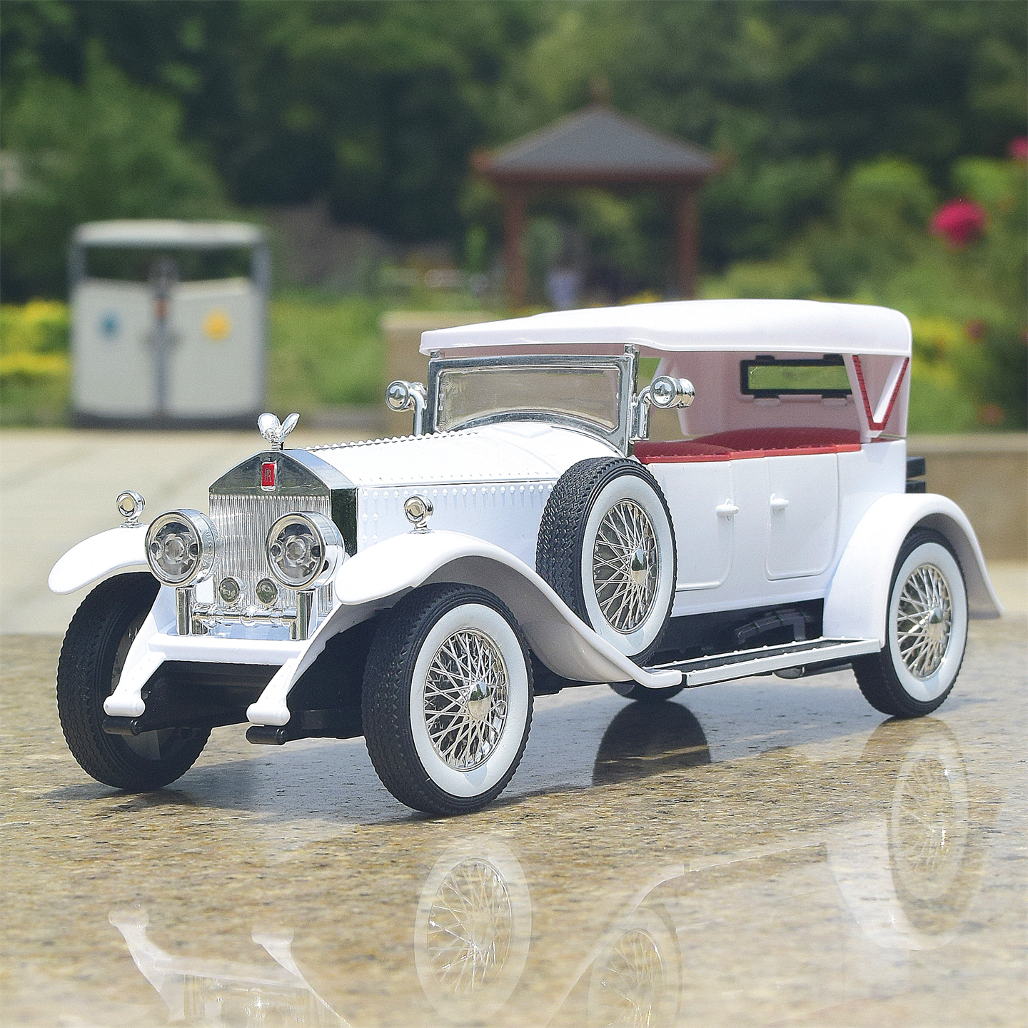 1:24 Rolls-Royce Phantom 1th 1 - Vintage And Collectible Toys ulasan dan harga