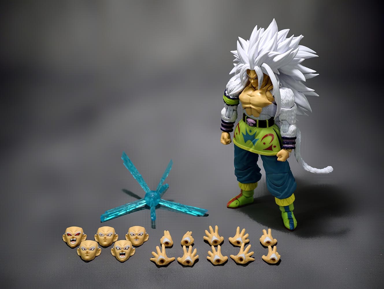 Black Hole Toys & TK Dragon Ba - Vintage Collectible Figurines ulasan dan harga
