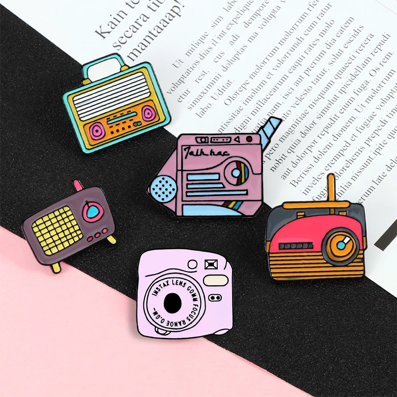 Vintage Game Enamel Pins Colle - Collectible Vintage Brooches ulasan dan harga